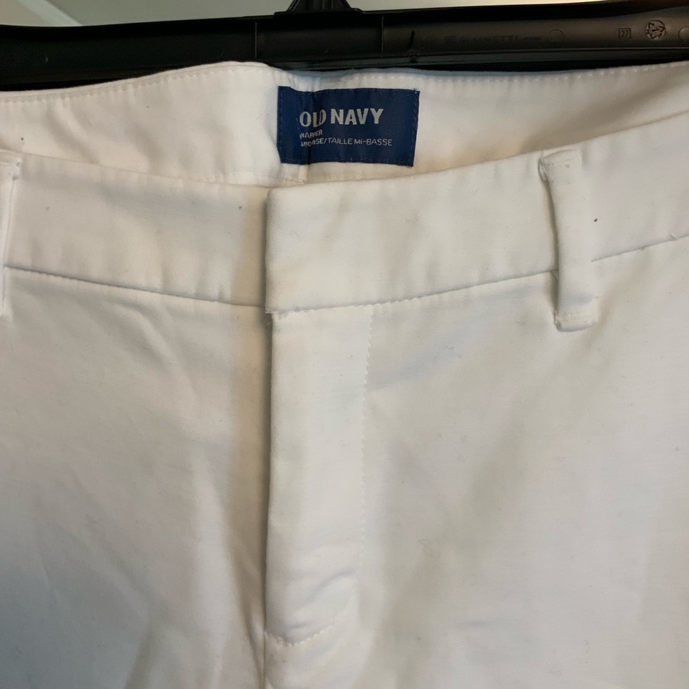 Low rise cropped White slacks